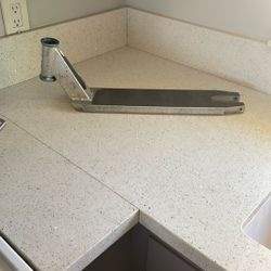 District scooter deck