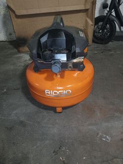 Ridgid  150 psi 6 gallon pancake air compressor in excellent working condition