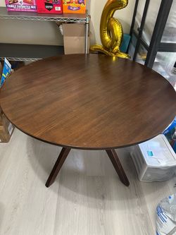 Small Round Dining Table
