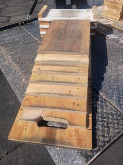 Special wood steps for cars