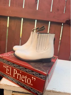 Toddler boots