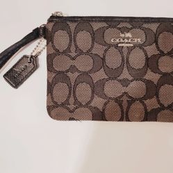Coach Wristlet Bag