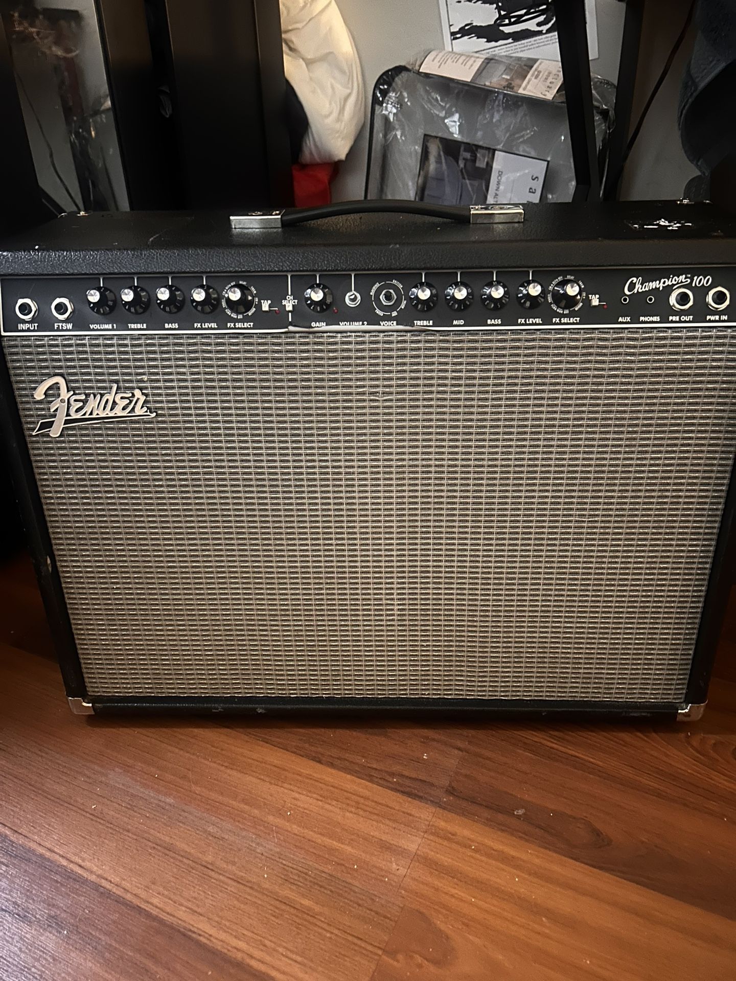 Fender champion 100 amp 