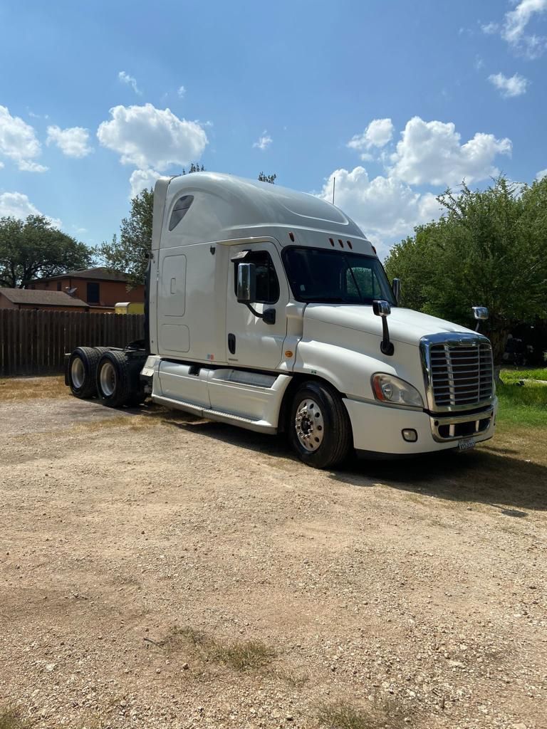 2011 Freighliner Cascadia