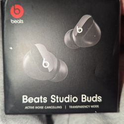Beats By Dre Ear Buds Never Used 