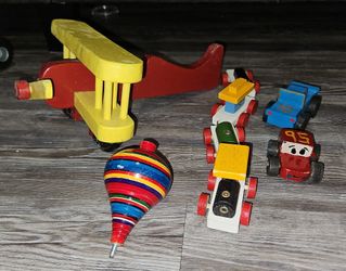 Wooden Plane, Train, Cars And Trompo/Spinning Top Carro De Madera Tren Avion