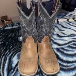 boots size 6 