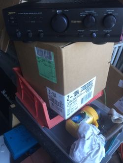 Zenith Pro logic surround amplifier