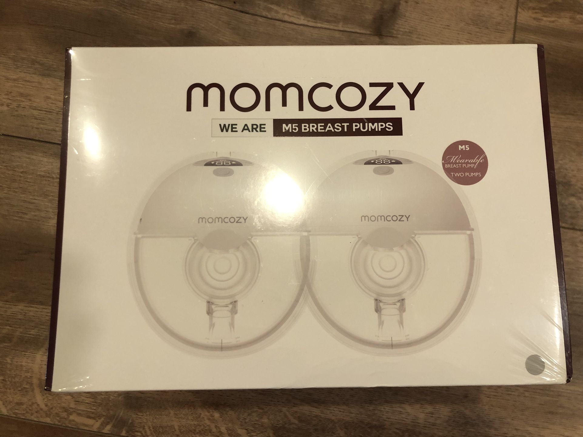 Momcozy Hands Free Wearable Breast Pump