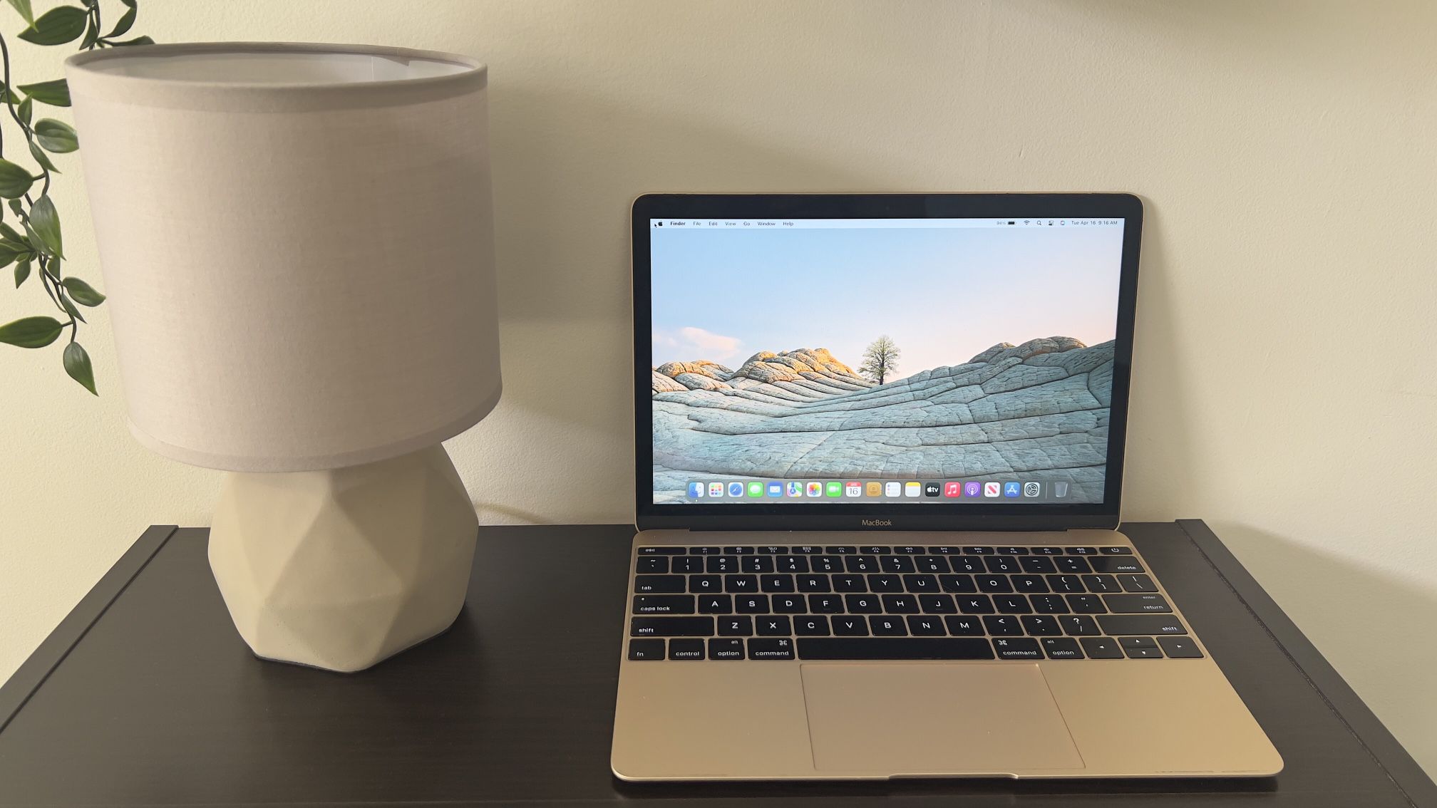 MacBook 2016 Rose Gold 