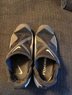 Women’s Nike flyease no hands slip on shoes
