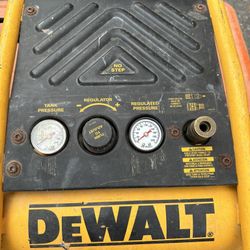 DEWALT Small Compressor 