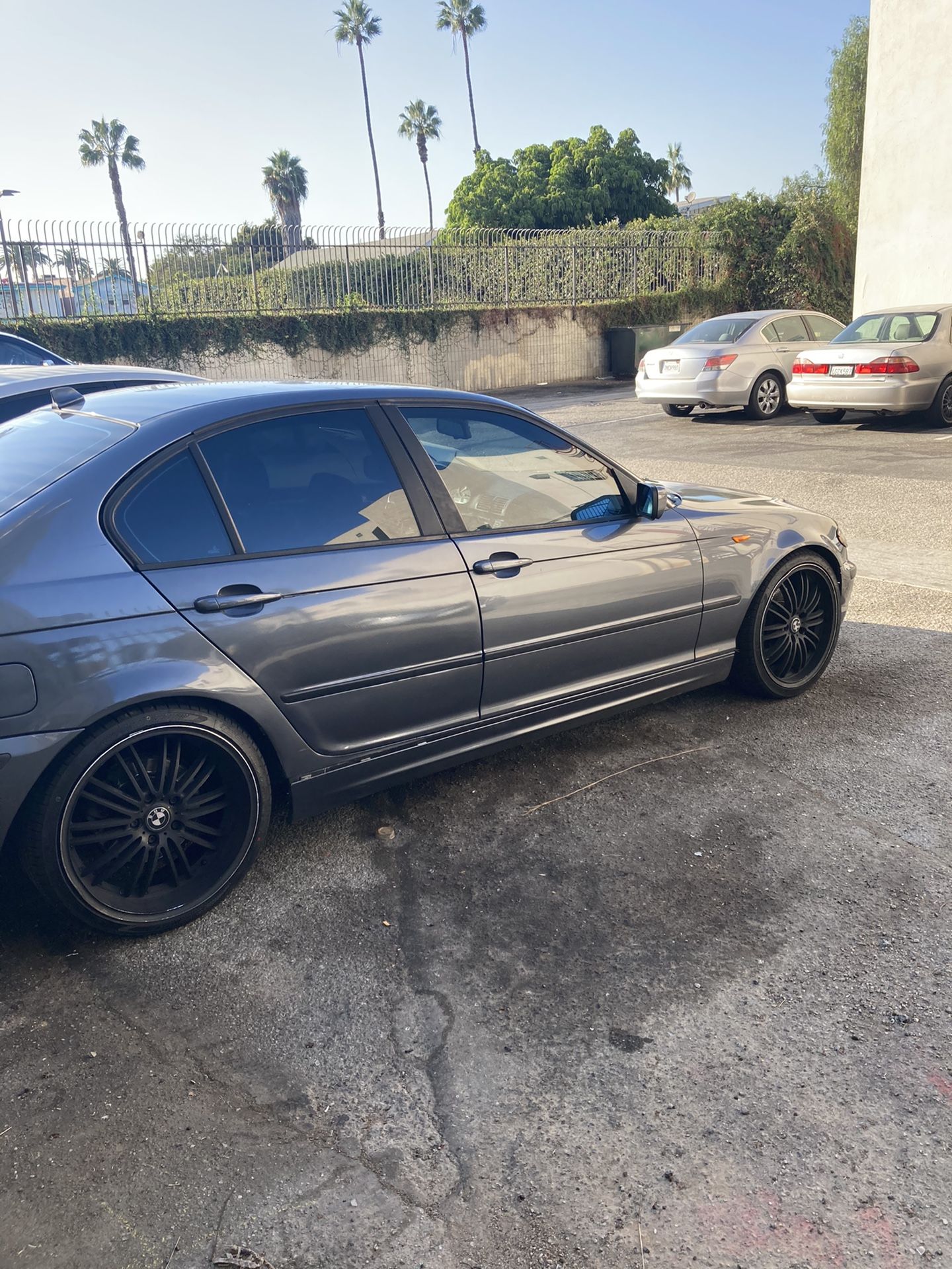 2003 BMW 325i