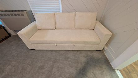 New 85x57 sleeper couch/ free delivery
