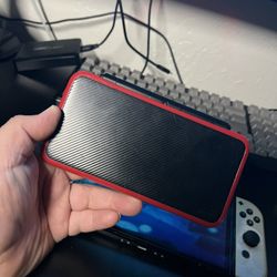 Nintendo “New” Nintendo 2DS XL