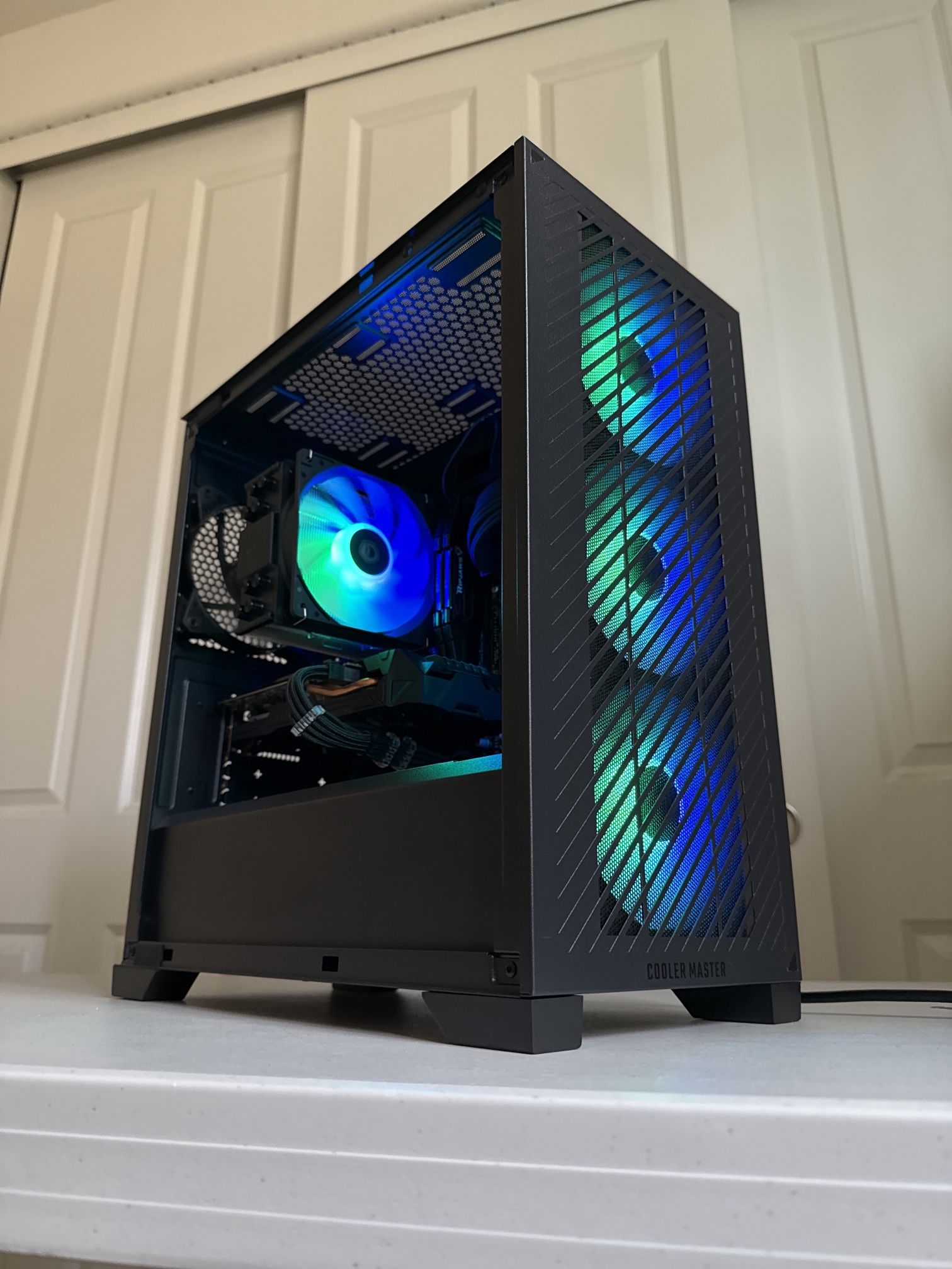 Entry-Level Gaming Pc (Ryzen 5 2600x + GTX 1060)