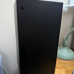 Xbox Series X  1 TB