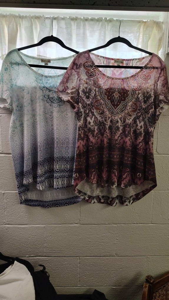 2 Female Tops