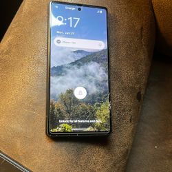 Google Phone And Samsung 24