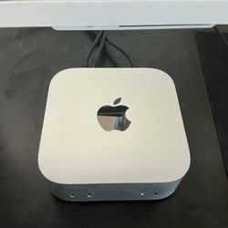 Mac Mini M4