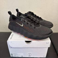 Nike Mind 002 Black Hyper Crimson Size 10.5