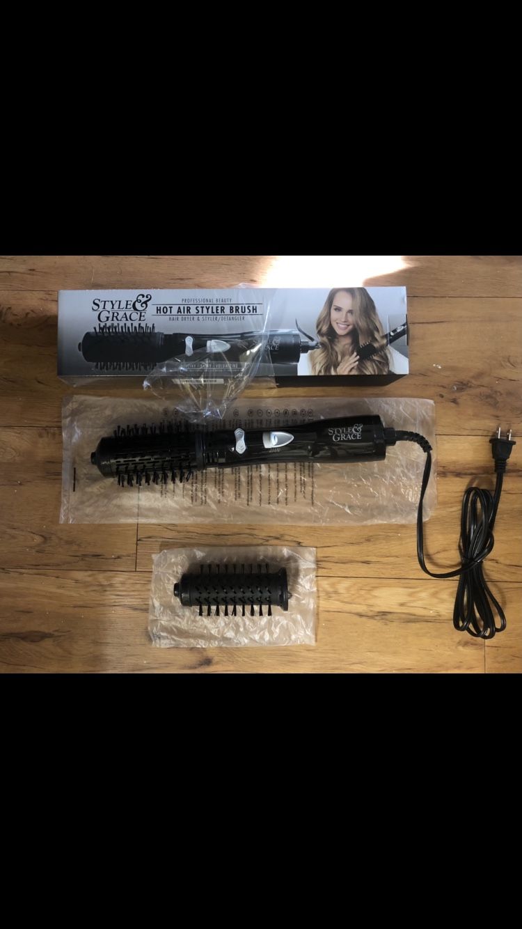 BRAND NEW 360° SPINNING BARREL BLOW DRYING STYLING TOOL