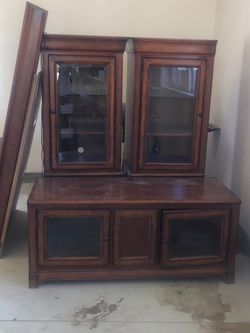 Tv stand….FREE
