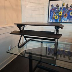 PrimeCables Sit Stand Riser Table