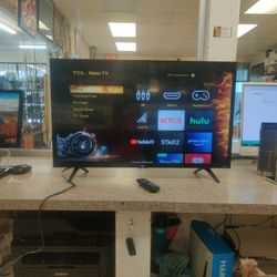 TCL Roku Smart Tv, Series 32S321 , Pre owned 
