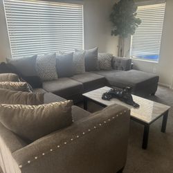 Couches With 3 Tables 