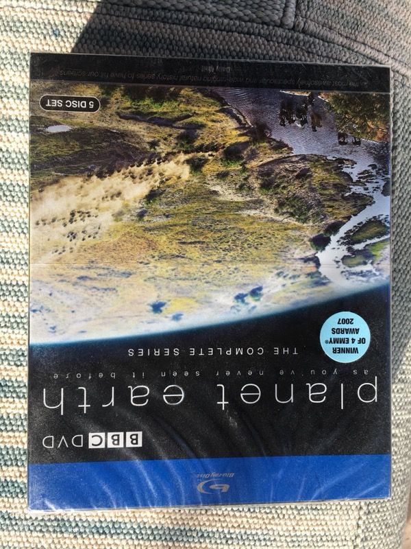 BBC’s Planet Earth: complete series (5 Blu/ray Disc set), David Attenborough