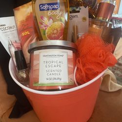 Mother’s Day gifts N Baskets