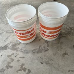 5 Gallon Buckets Free!