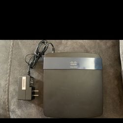 Cisco Linksys E3200 4-Port Gigabit Wireless N Router