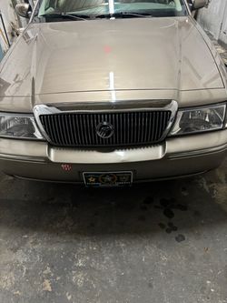 2004 Mercury Grand Marquis
