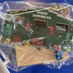 Thomas Wooden Train Set With Percy 