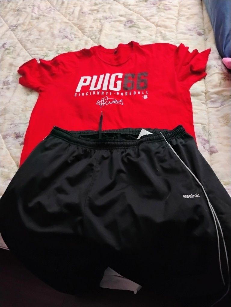 Jogging Pants And T.Shirt Xl Both For $10