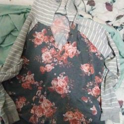 Womens Long Sleeve Shirt Maurices Brand $5