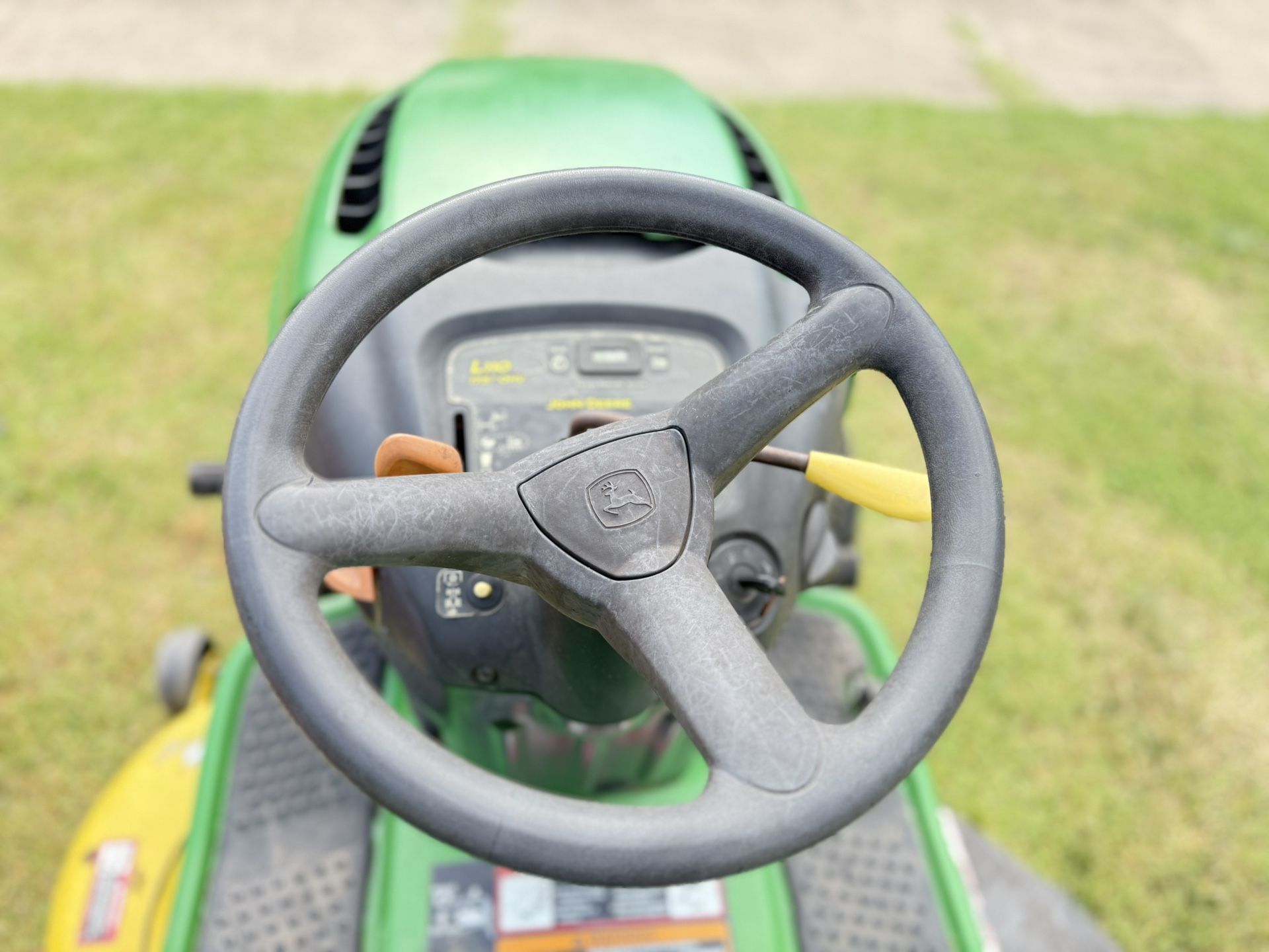 Lawn Tractors