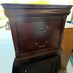 Pair of Dark Wood Nightstands with Pull-Out Trays