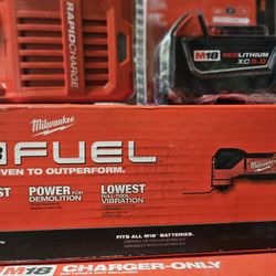 M18 Fuel Multi-tool,5.0 Battery And Charger 