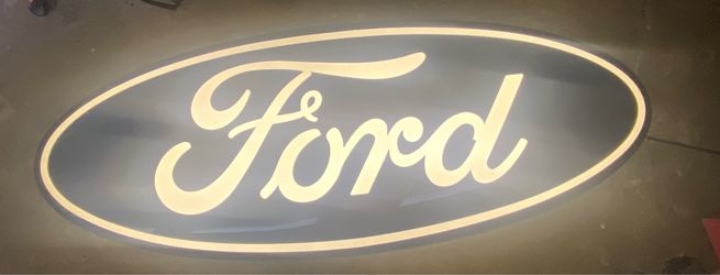 Ford - Illuminated Oval Sign