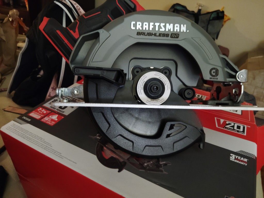Craftsman Brushless R+P 7-1/4 Circular Saw 