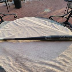 Louisville Slugger Aluminium Bat