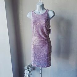 Blush iridescent sequin fitted mini dress / size Small

Great option for party, wedding, homecoming