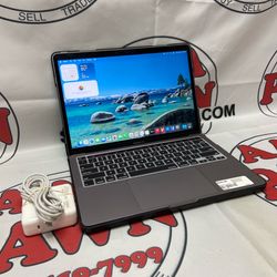 Apple MacBook Pro Laptop Computer A2(contact info removed) M2 8GB Ram, 256gb SSD