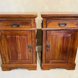 Arts & Crafts style, solid wood nightstands