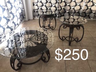 Ashley 3pc coffee table