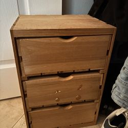 Wooden Drawer Organizer 