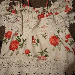 Woman's Shirt Good Condition XXLARGE $5.00